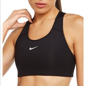 Black nike sports bra